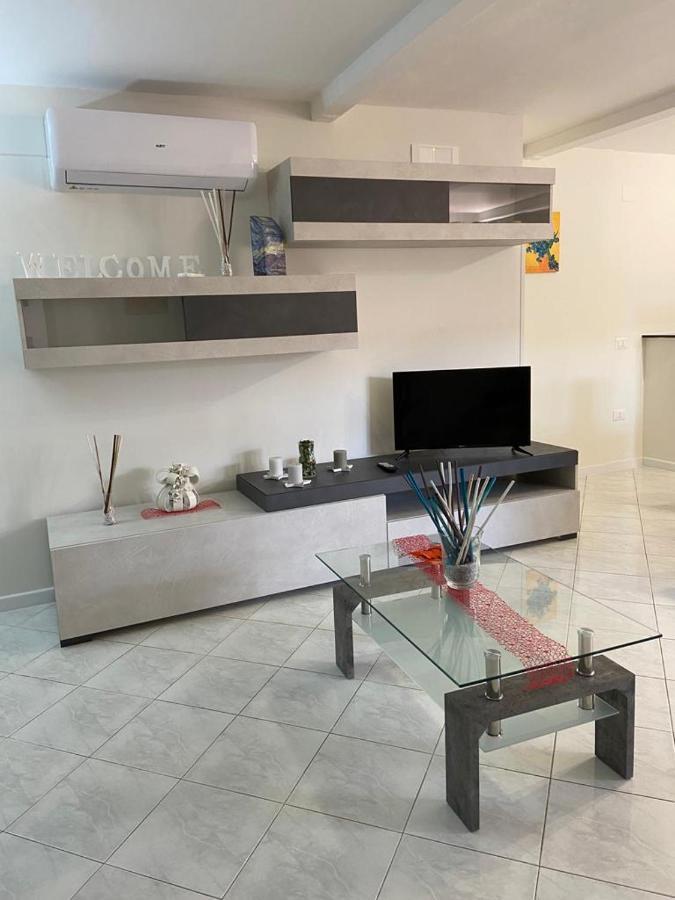 Sofi House-Appartamento In Villa Con Piscina Scafati Exterior foto