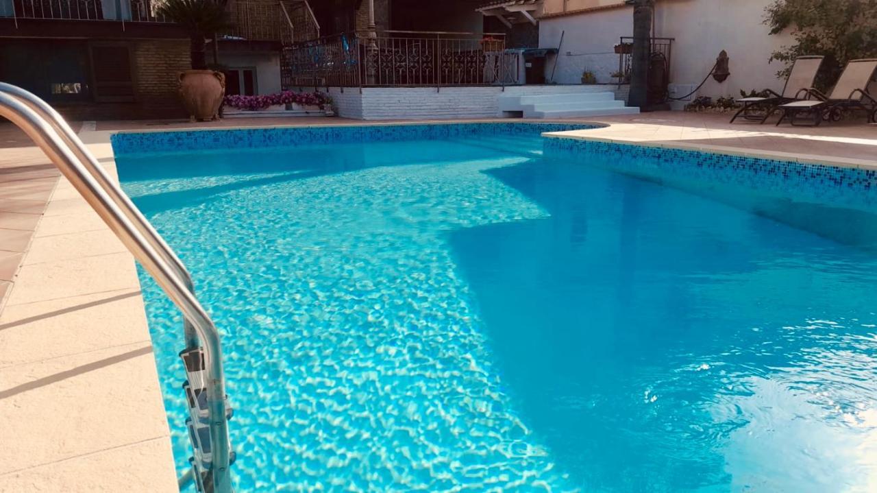 Sofi House-Appartamento In Villa Con Piscina Scafati Exterior foto